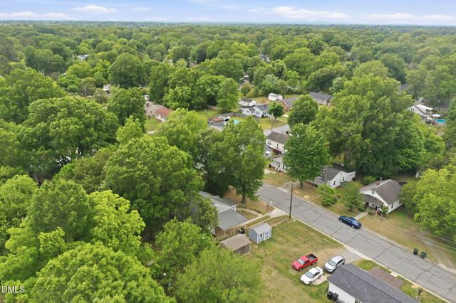1627 Melody Lane, Burlington, NC 27215
