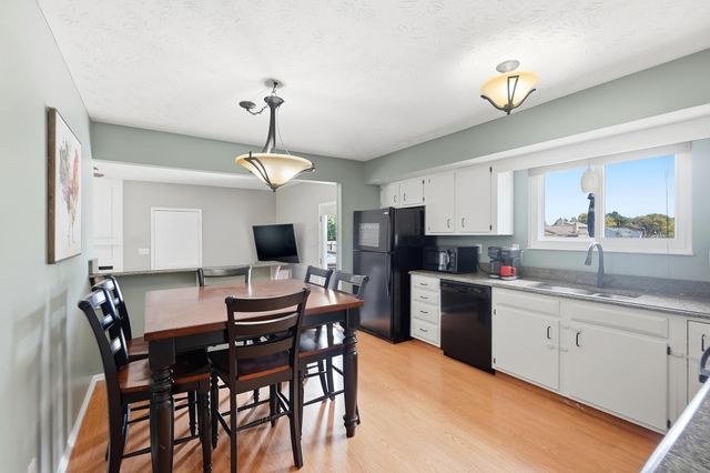 6296 Seneca Way, Grove City, OH 43123