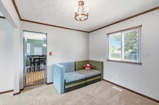 6296 Seneca Way, Grove City, OH 43123