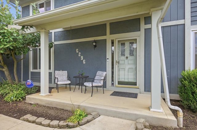 6296 Seneca Way, Grove City, OH 43123