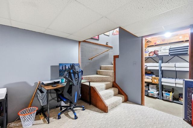 6296 Seneca Way, Grove City, OH 43123