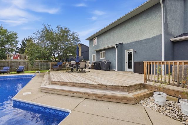 6296 Seneca Way, Grove City, OH 43123