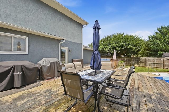 6296 Seneca Way, Grove City, OH 43123