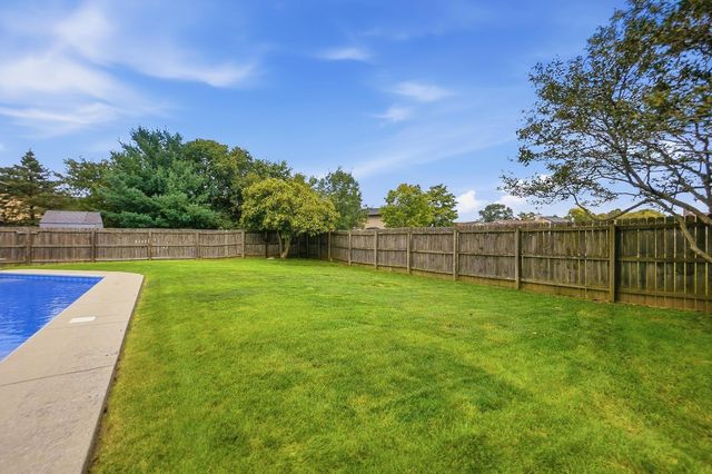 6296 Seneca Way, Grove City, OH 43123
