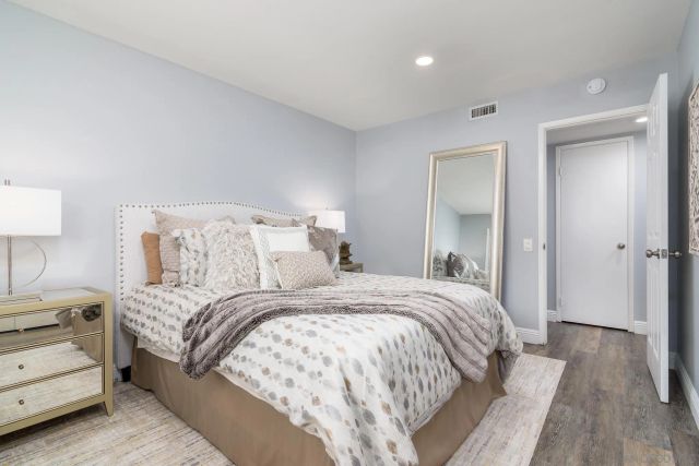 16657 Roca Dr, San Diego, CA 92128