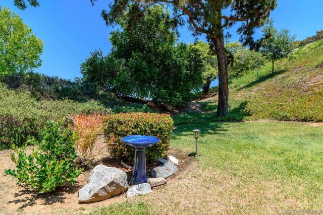 16657 Roca Dr, San Diego, CA 92128