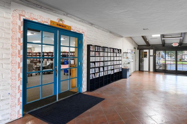 16657 Roca Dr, San Diego, CA 92128