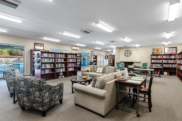 16657 Roca Dr, San Diego, CA 92128