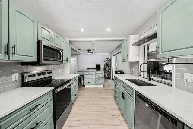 1810 DRIFTWOOD CIRCLE S, Oldsmar, FL 34677