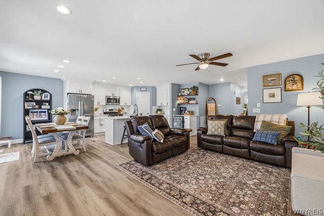 87 Waterford Park, Grand Island, NY 14072