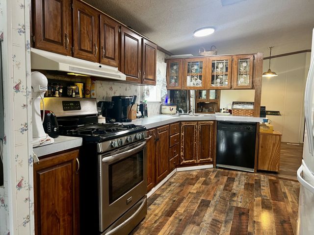 415 Hilltop Trail, New Fairview, TX 76078