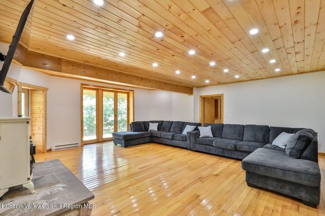 151 Garfield Avenue, Hunter, NY 12442