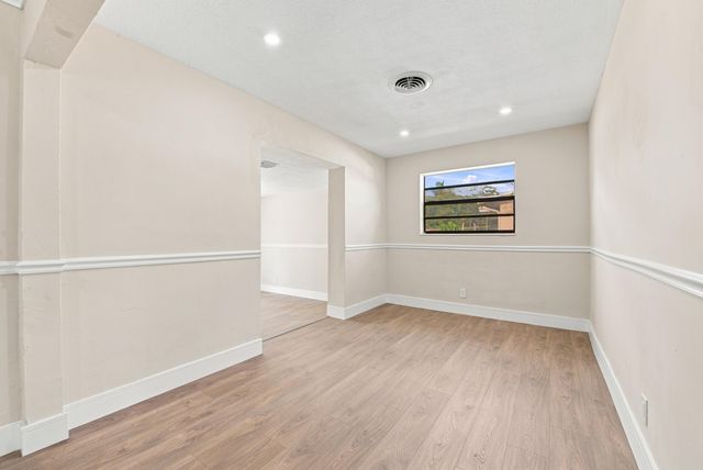 6115 SW 3rd Street, Margate, FL 33068
