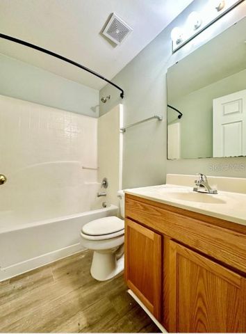 14237 ECON WOODS LANE, Orlando, FL 32826