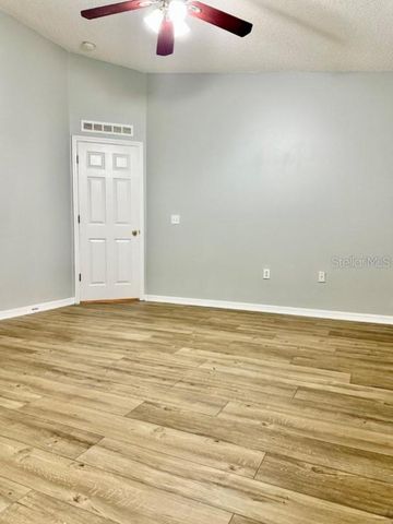 14237 ECON WOODS LANE, Orlando, FL 32826