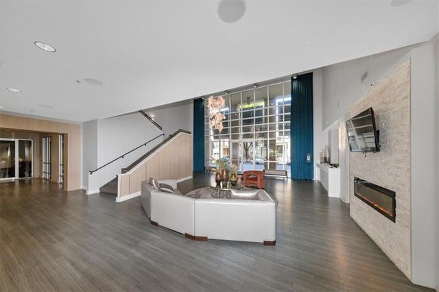 725 Taylor Court NE, Atlanta, GA 30324