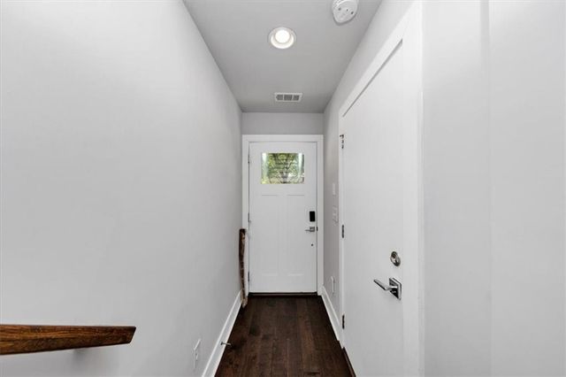 725 Taylor Court NE, Atlanta, GA 30324