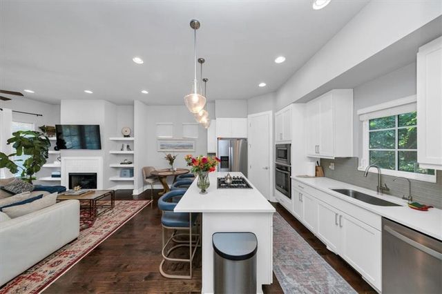 725 Taylor Court NE, Atlanta, GA 30324