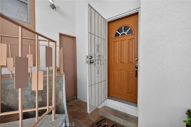 1459 Marion Dr, Glendale, CA 91205