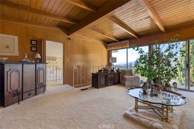 1459 Marion Dr, Glendale, CA 91205