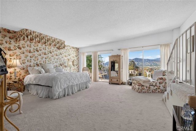 1459 Marion Dr, Glendale, CA 91205