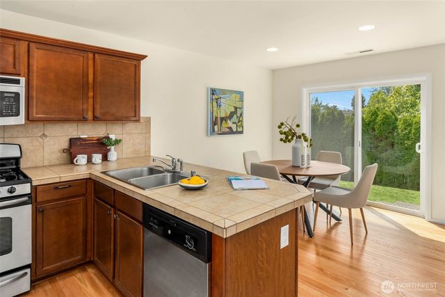 4200 166th Place SE, Bothell, WA 98012