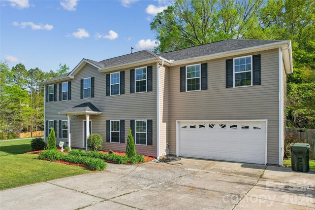1042 Arrowhead Drive SE, Concord, NC 28025