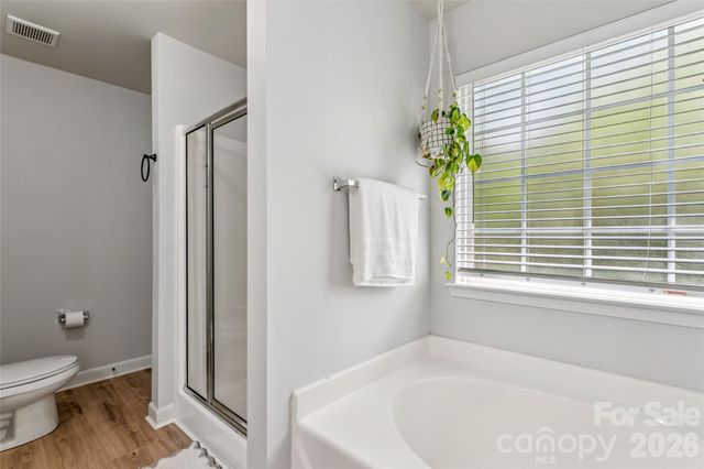 1042 Arrowhead Drive SE, Concord, NC 28025
