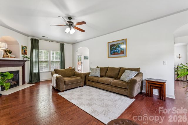 1042 Arrowhead Drive SE, Concord, NC 28025