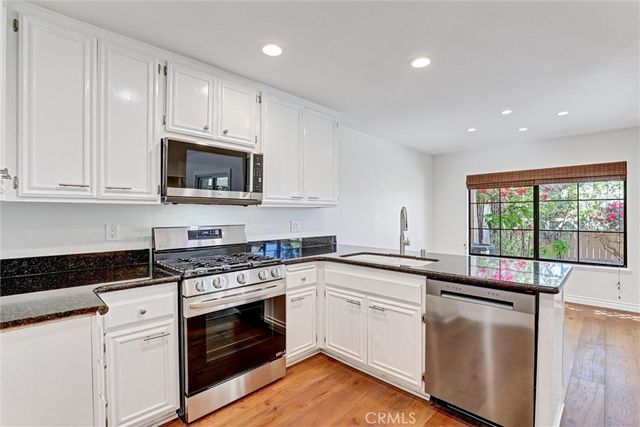 6 Shadow Hill, Laguna Hills, CA 92653