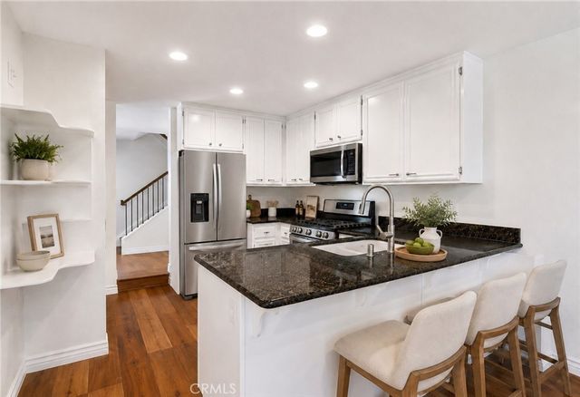6 Shadow Hill, Laguna Hills, CA 92653