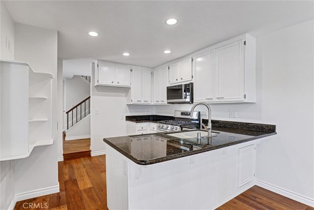 6 Shadow Hill, Laguna Hills, CA 92653