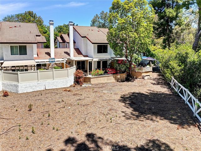 6 Shadow Hill, Laguna Hills, CA 92653