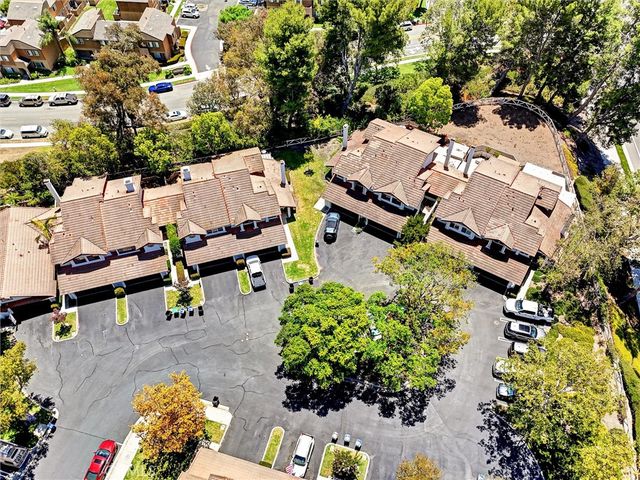 6 Shadow Hill, Laguna Hills, CA 92653