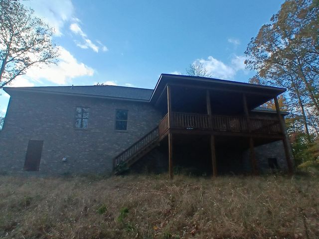 150 HAWTHORNE LN, Savannah, TN 38372