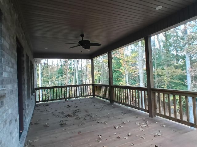 150 HAWTHORNE LN, Savannah, TN 38372