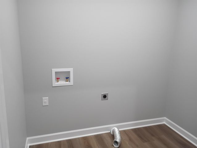 150 HAWTHORNE LN, Savannah, TN 38372