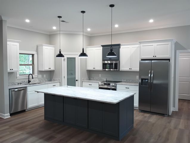 150 HAWTHORNE LN, Savannah, TN 38372