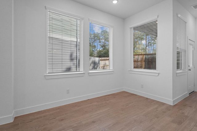 120 Red Cascade Court, Willis, TX 77318