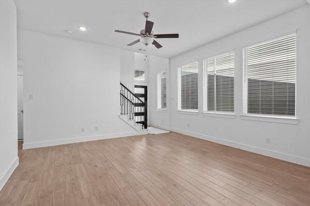 120 Red Cascade Court, Willis, TX 77318
