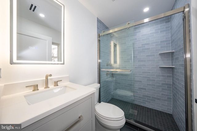 212 ARONIMINK DR, Newtown Square, PA 19073