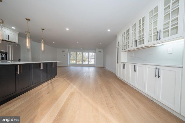 212 ARONIMINK DR, Newtown Square, PA 19073