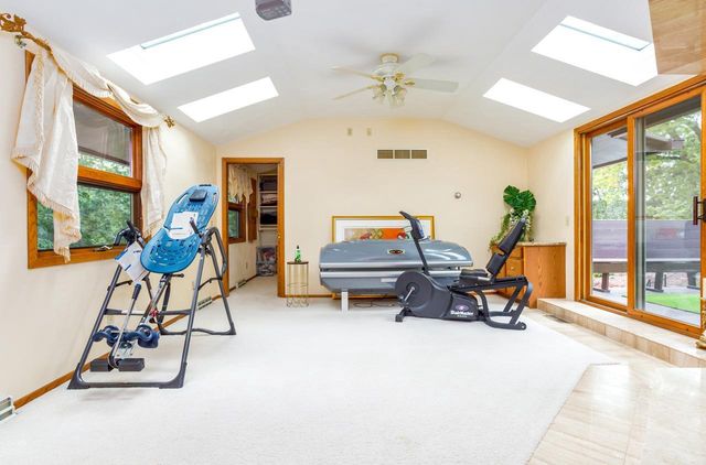 2329 Summit Drive, Janesville, WI 53548