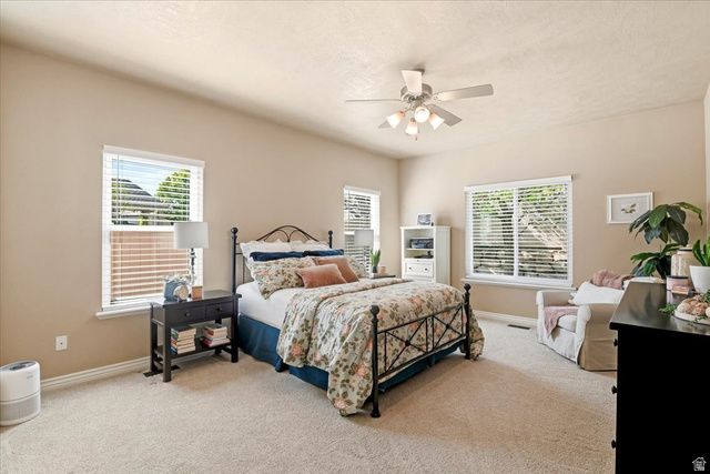 2421 S MAVERICK RD, Saratoga Springs, UT 84045