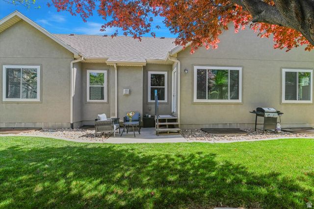 2421 S MAVERICK RD, Saratoga Springs, UT 84045