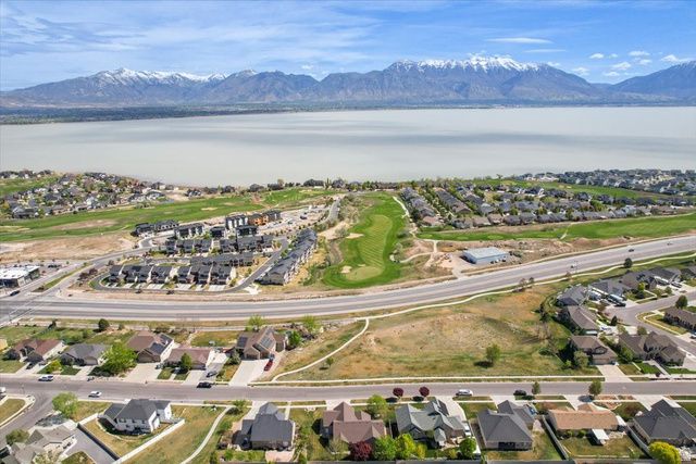 2421 S MAVERICK RD, Saratoga Springs, UT 84045