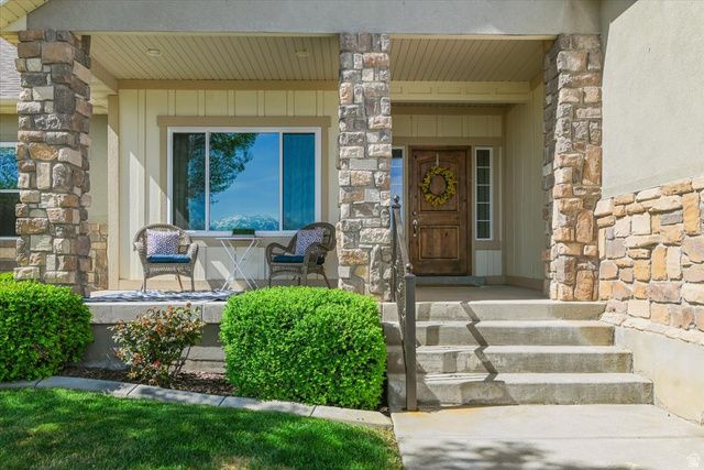 2421 S MAVERICK RD, Saratoga Springs, UT 84045