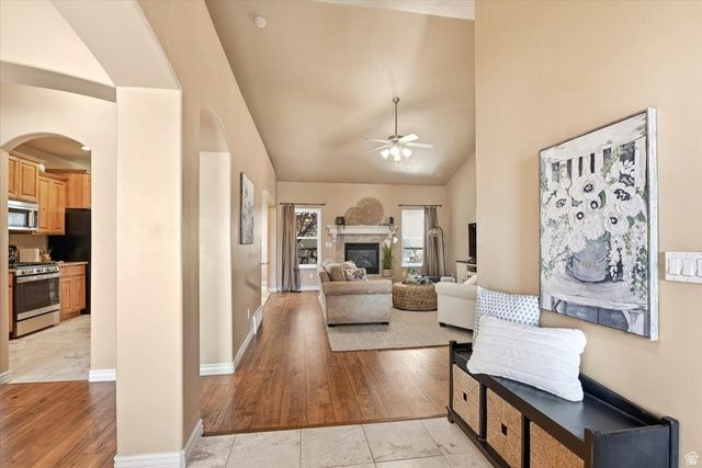 2421 S MAVERICK RD, Saratoga Springs, UT 84045