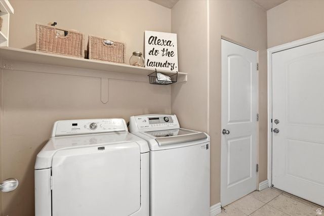 2421 S MAVERICK RD, Saratoga Springs, UT 84045