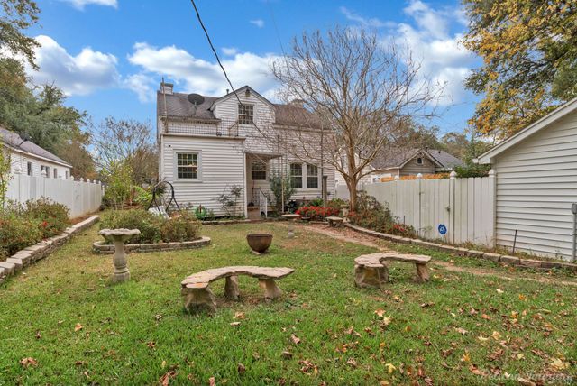 948 Elmwood Street, Shreveport, LA 71104